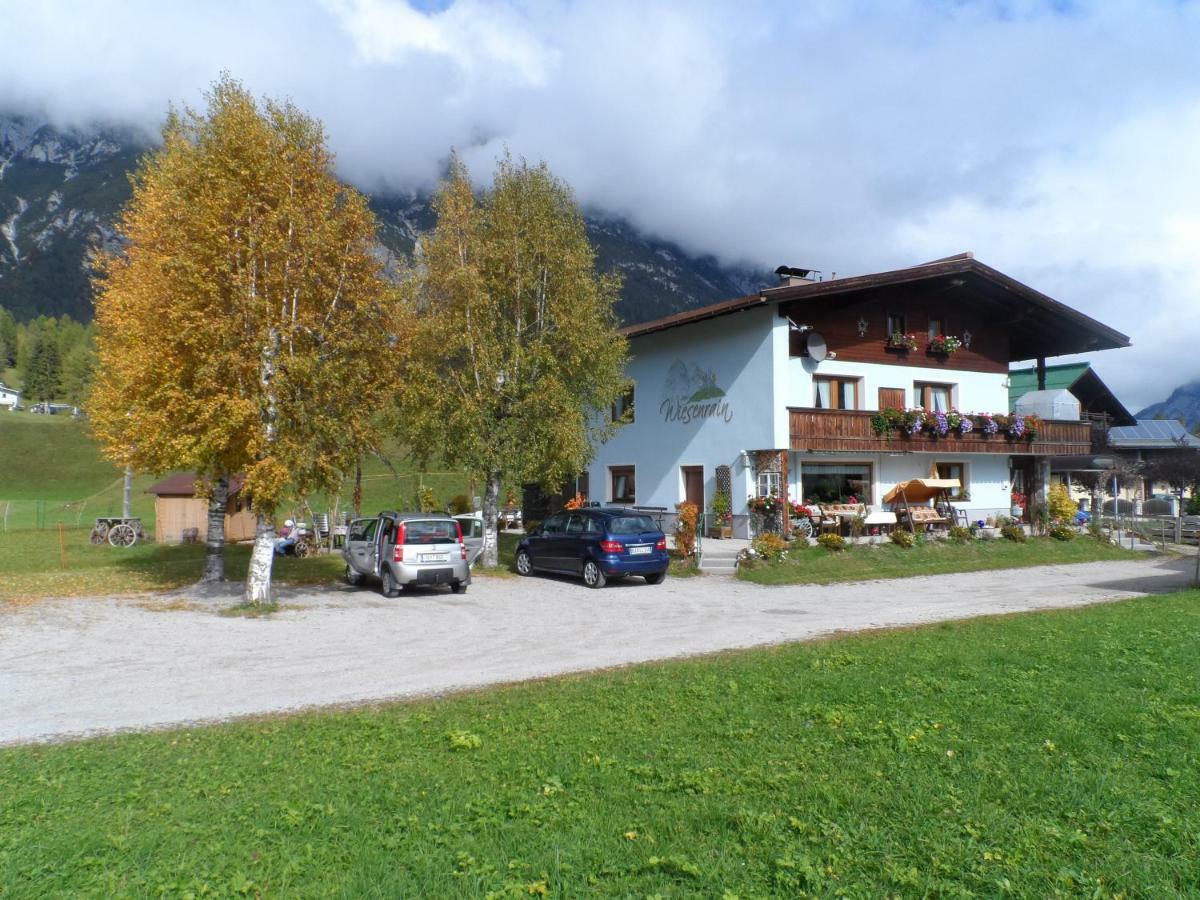 Haus Am Wiesenrain 洛伊塔施 外观 照片