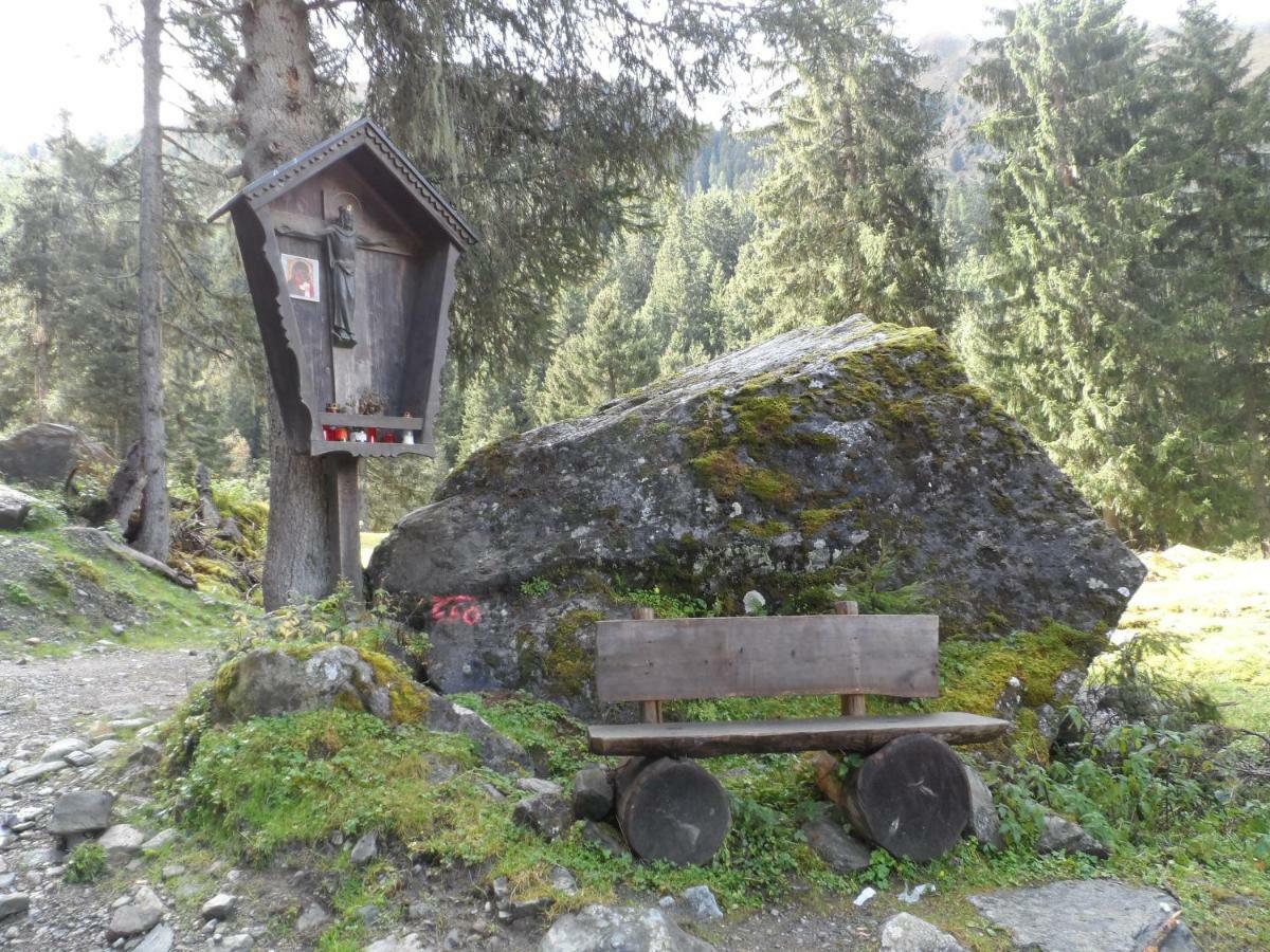 Haus Am Wiesenrain 洛伊塔施 外观 照片